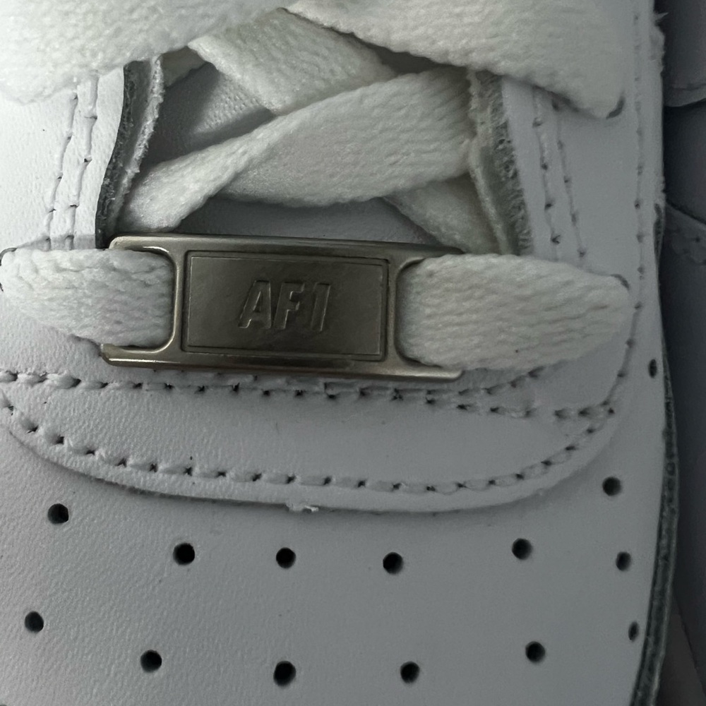 Nike Air Force 1 White Boys Sneakers SAME DAY SHIPPING - Picture 3 of 5